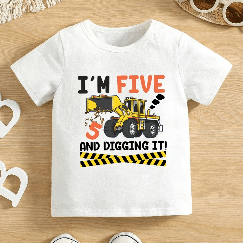 

I'm 5 And Digging It Funny Boy 5th Birthday Print Boys Creative T-shirt, Casual Lightweight Comfy Short Sleeve Crew Neck Tee Tops, Kids Clothings For Summer
