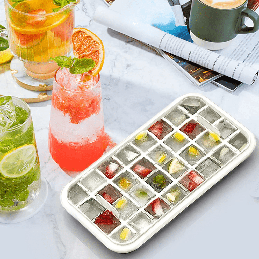 Silicone Ice Cube tray Mold for Whiskey, Cocktails, Juice, Freezer