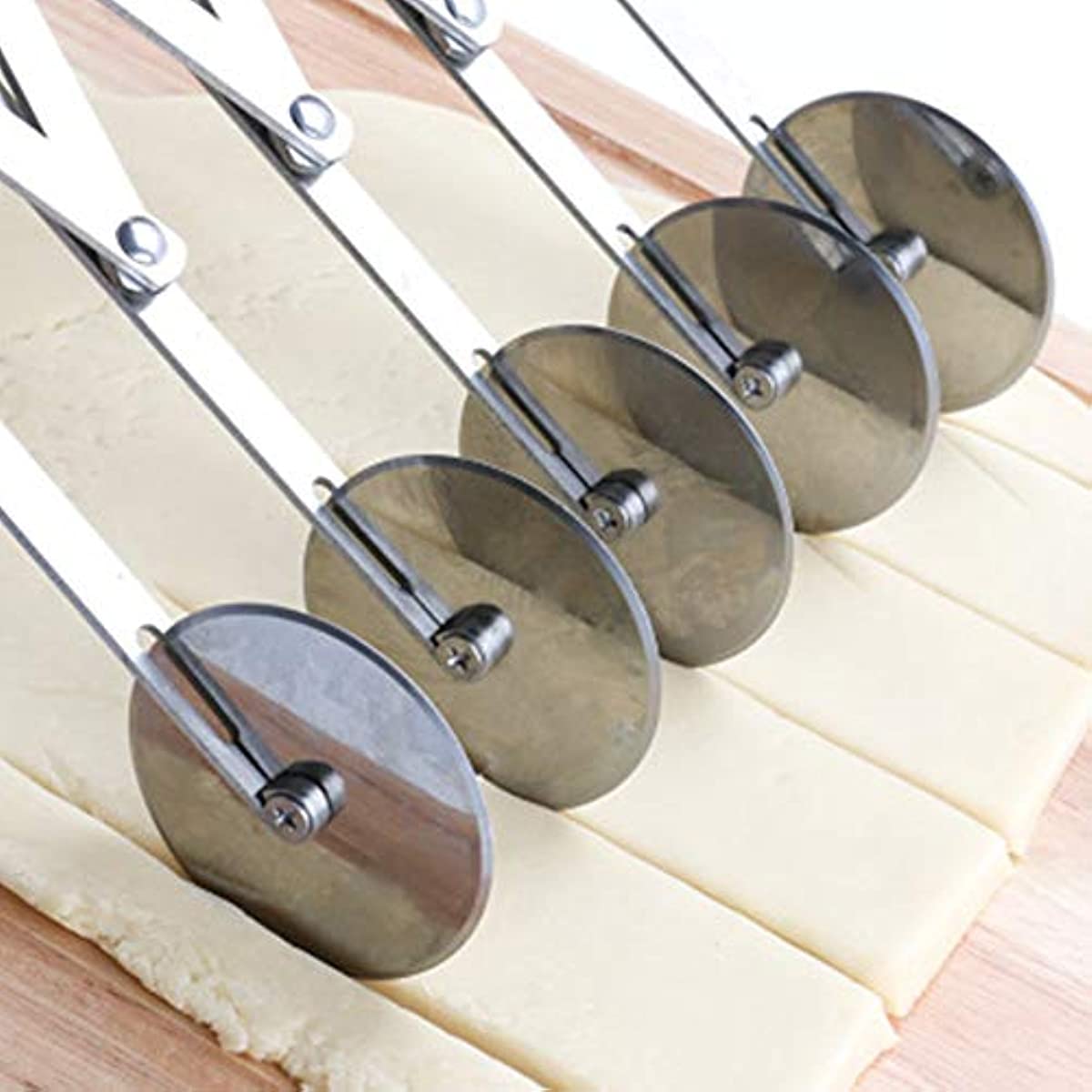 5 Wheel Pastry Cutter Stainless Steel Dough Cutter Expandable Pasta Cutter  Roller Knife Multi-Round for Noodle Pizza Pie Crust Baking Cookie Divider