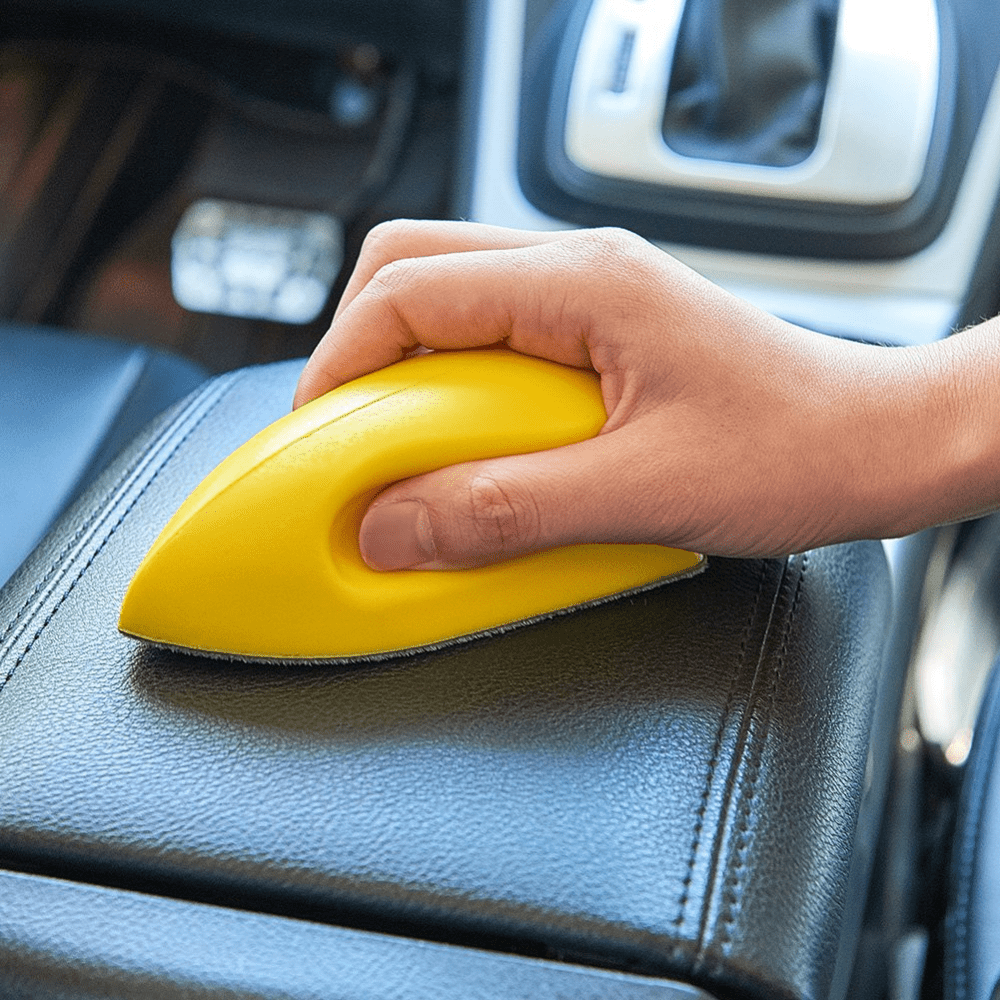 Jeu de brosses pour l'habillage de la voiture brosse pour l'entretien de  l'intérieur de la voiture pour le nettoyage Volant en cuir pour tableau de  bord - Chine Outils, formes de détail