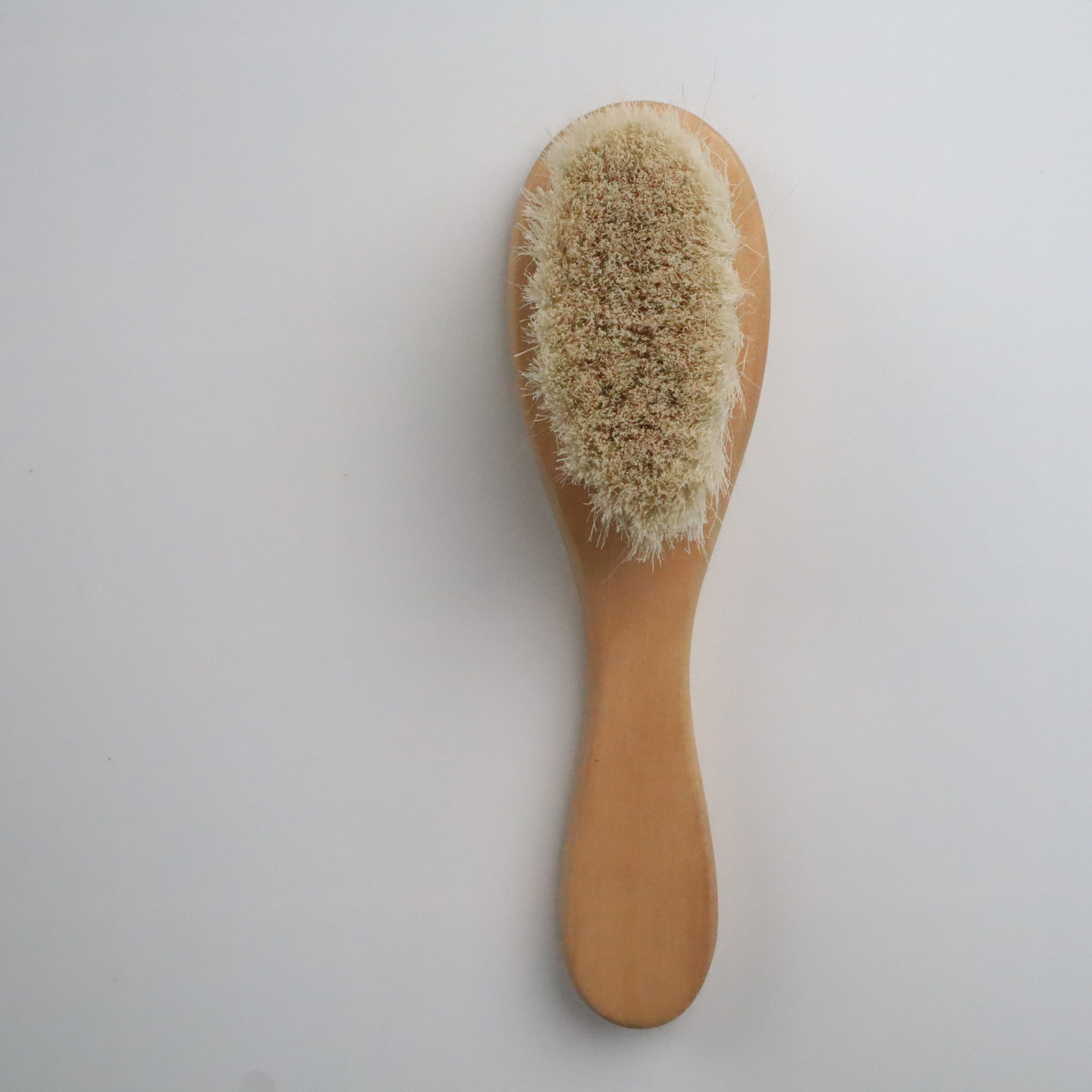 E-shop Superweiche Wollbürste, Kopfmassagegerät, Holzhaarbürste, Kamm, Pflegewerkzeug