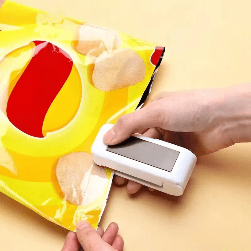 Easy-to-use Seal, Bag Sealer For Snack Chips And Food Storage - Securely  Seals Plastic Bags With Clamp-stylish Design - Temu
