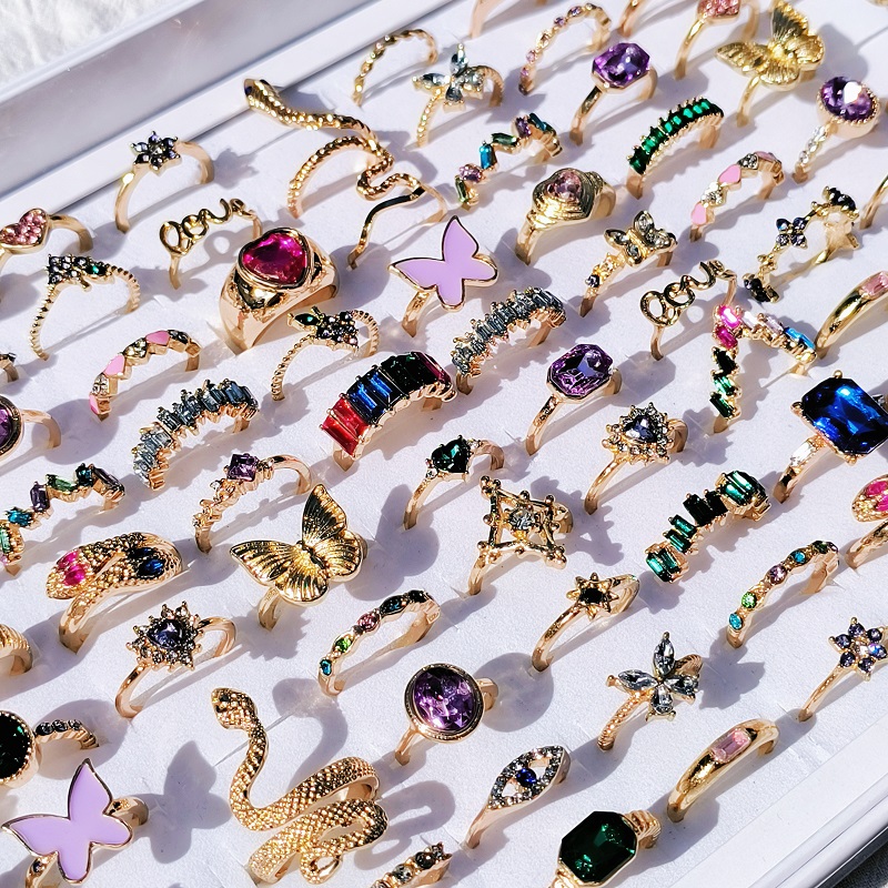 Conjunto de Joyería de Anillos para Mujeres, 20 piezas por Lote - Diseños Variados y Elegantes con Pedrería de Mariposa y Serpiente