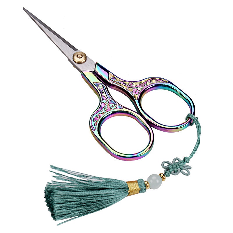 

1pc Vintage Craft Scissors Stainless Steel Square Handle Household Diy Embroidery Thread Scissors Scissors For Sewing Cutting Cloth With A Chinese Knot