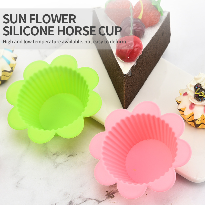 Silicone Cupcake Molds, 24Pcs Mini Flower Shape Silicone Baking Cups  Cupcake Liners Reusable Muffin Cup Cake Pan for Cake Chocolate