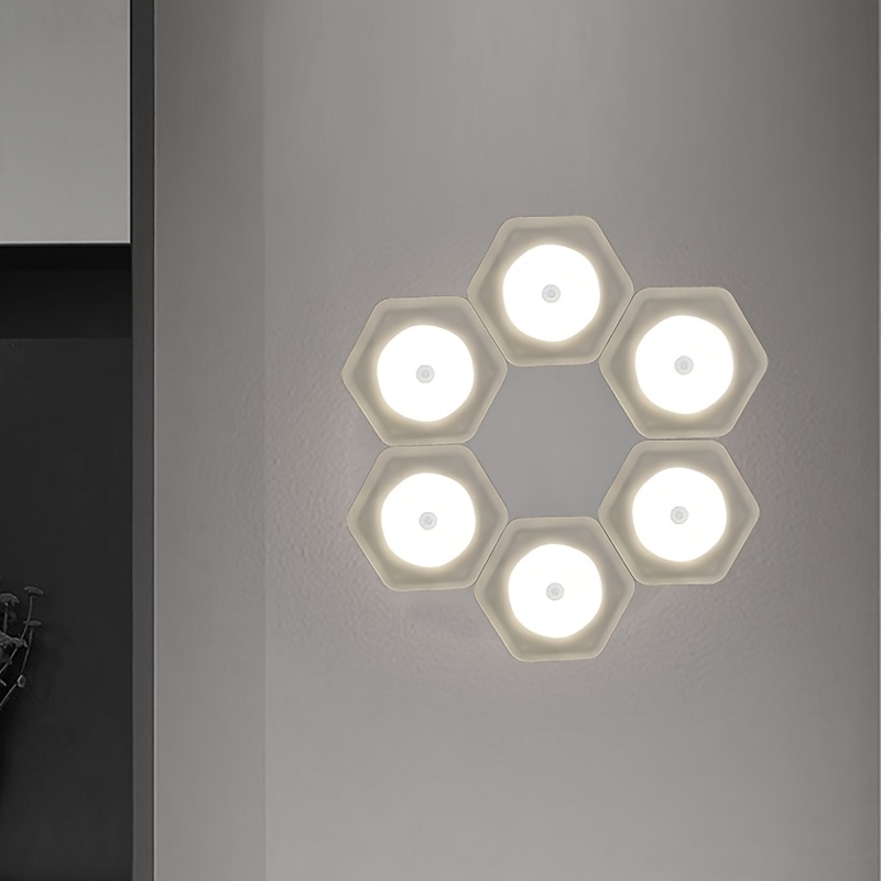 Lampada notturna punto luce led bianco con sensore crepuscolare accensione  automatica quadrata per camera corridoio - ePianeta
