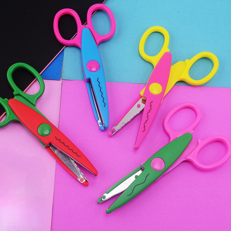 6Pcs/Set Craft Scissors Decorative Paper Edge Scissors With Storage Box  Set, 5 Kinds Zig Zag Edges Scissors Great for DIY Projects Paper  Card,Photo