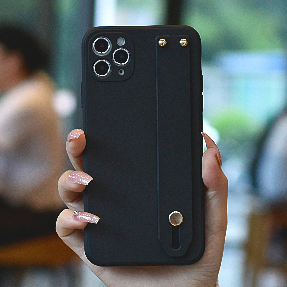 

Simple And Classic Black Tpu Material Phone Case (with Wrist Strap That Can Be Used As A Stand) For Iphone 14 13 12 11 Xs Xr X 7 8 Plus Pro Max Se 2020/2022