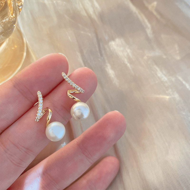 Vintage French Pearl Stud Earrings