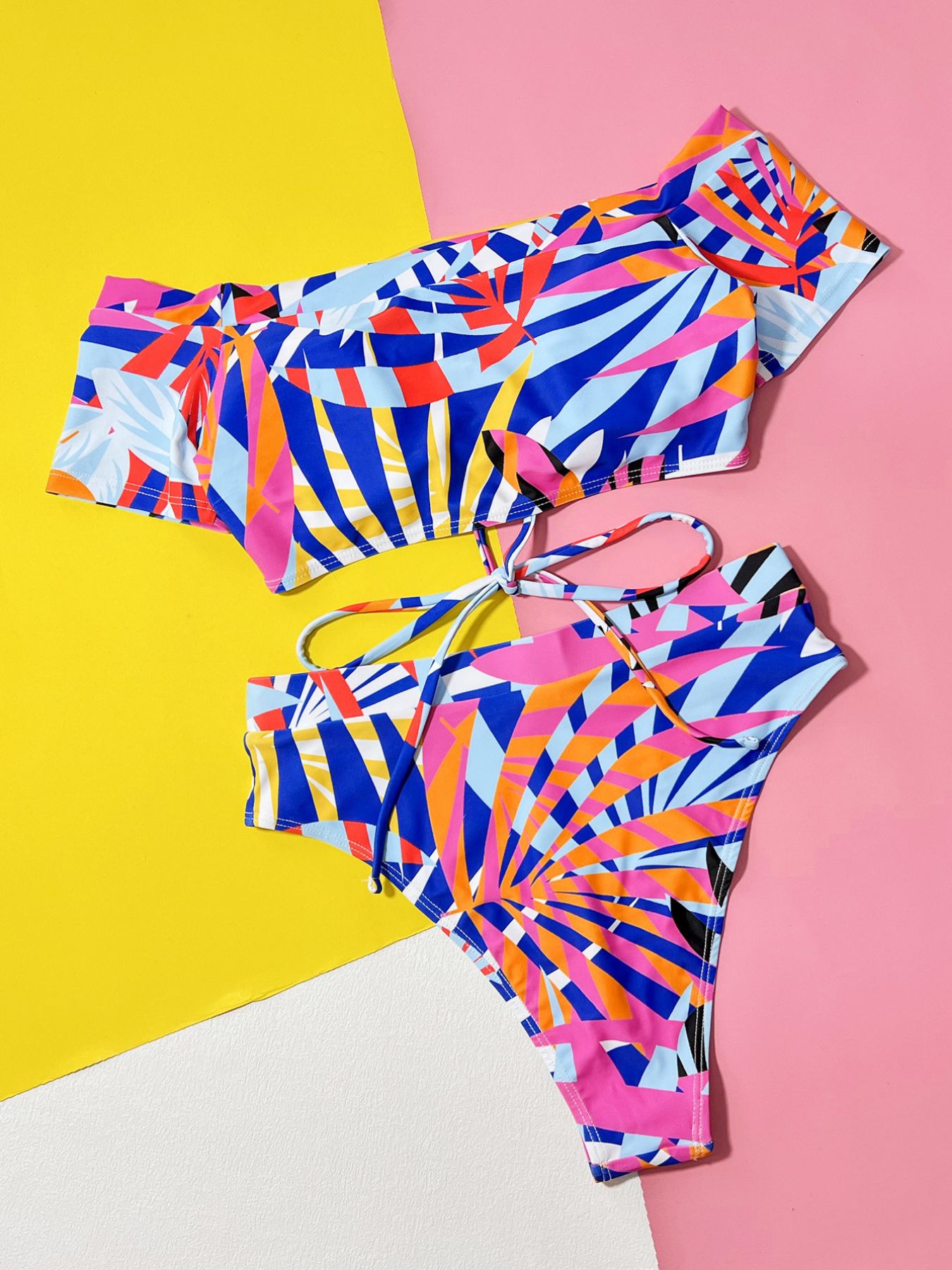 Geometric Print Multicolored Bikini Sets, Tie Front Short Sleeves High Cut  Two Pieces Swimsuit, Women's Swimwear & Clothing