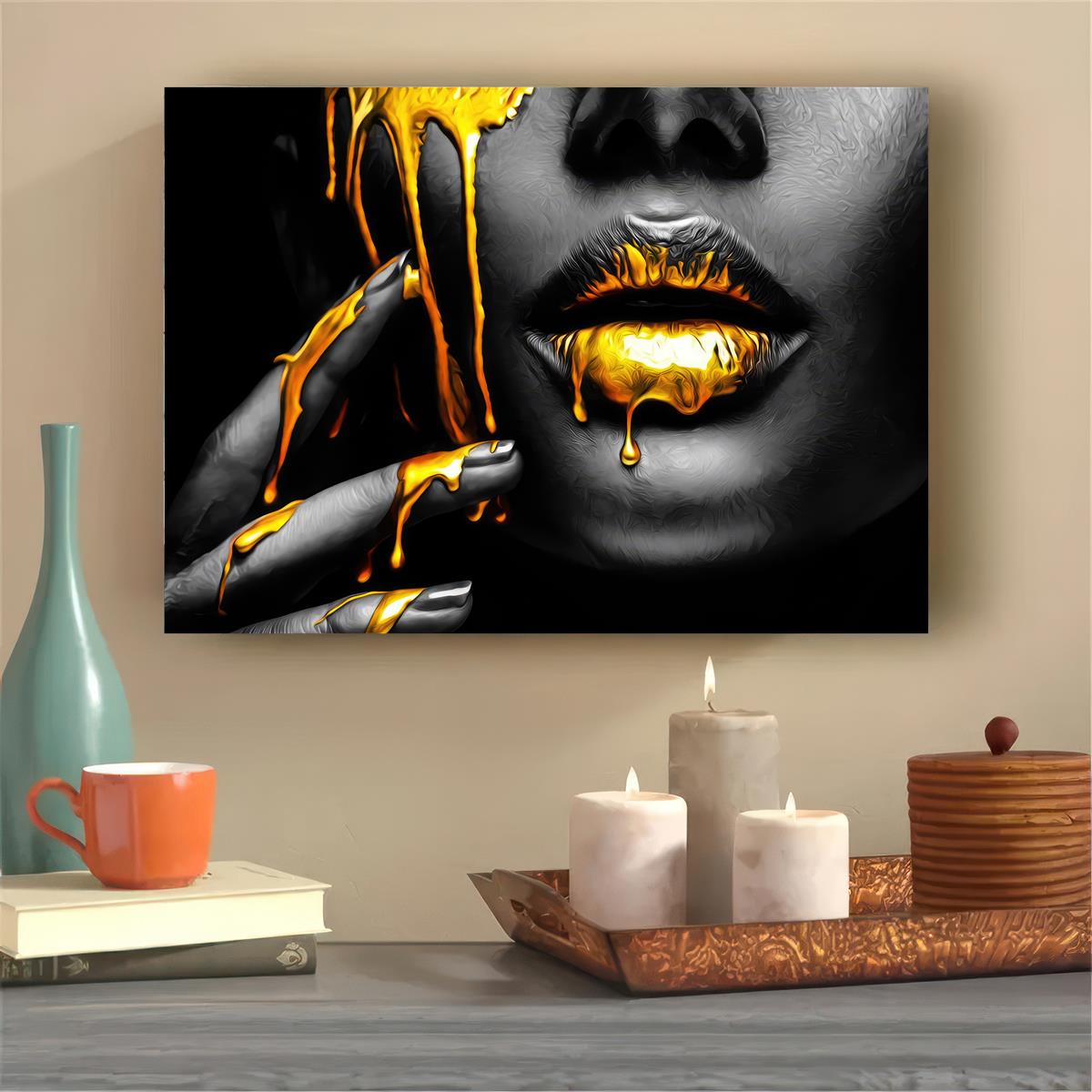 Designart La peinture dorée coule des lèvres d'une femme sexy ART MURAL À  CADRE FLOTTÉ