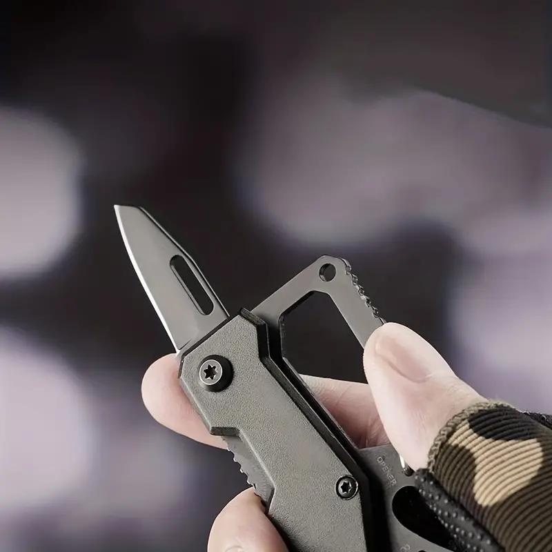 Compact Folding Utility Knife