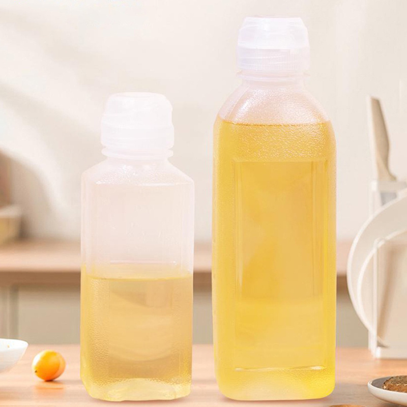 300/500ML Oil Bottle Kitchen Oil Spray Bottle Condiment Squeeze