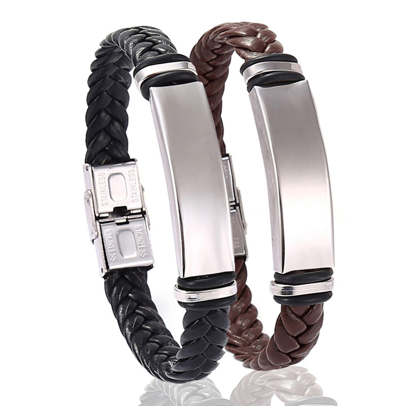 Men's bracelet with black synthetic leather and Stainless Steel.