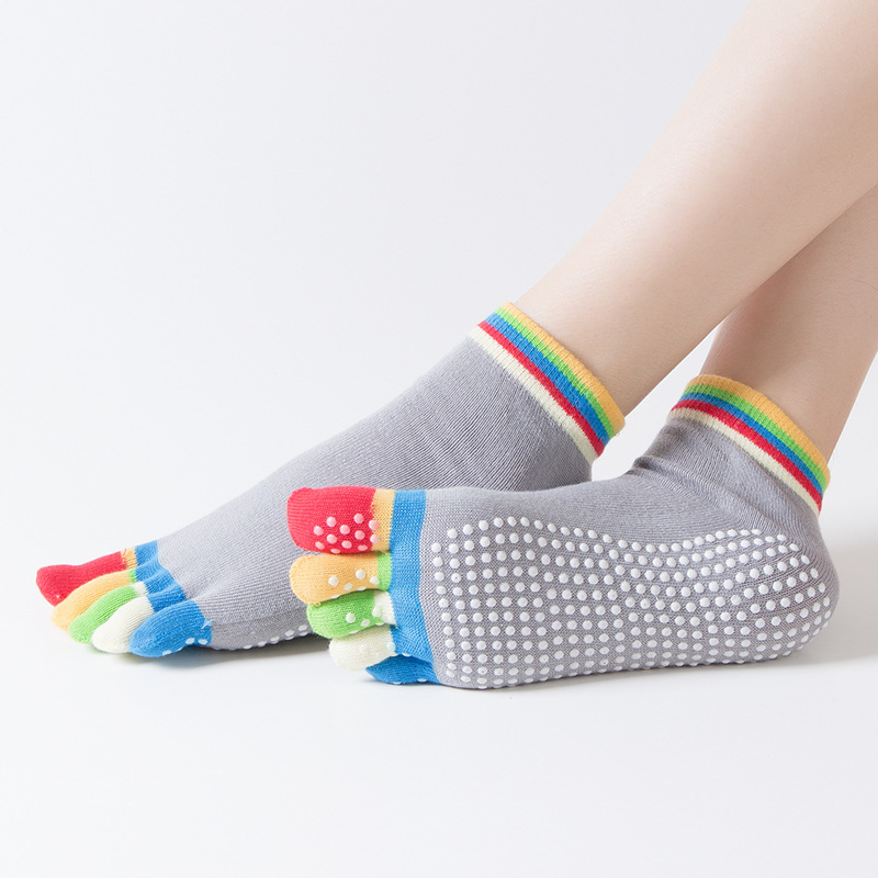 Rainbow Color Non slip Towel Bottom Yoga Socks Cozy 5 Toes - Temu