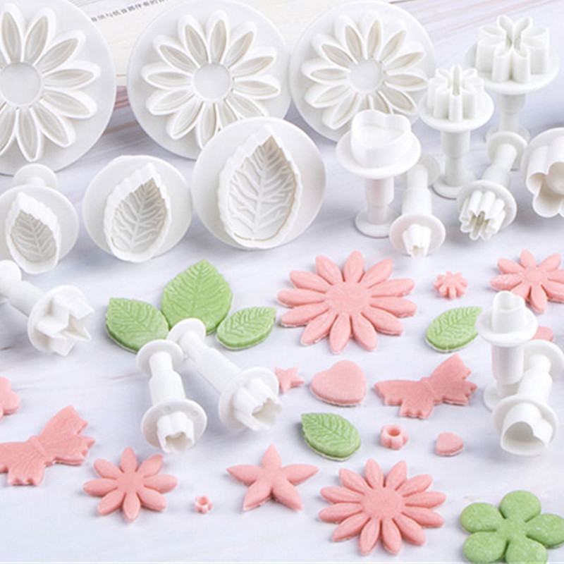 33pcs/set Star Flower Heart Shaped Cookie Stamp, Fondant Mold, Baking  Tools, Kitchen Gadgets, Fondant Cake, Cookie, Plunger Cutter, Leaves  Butterfly Heart Shape Decorating Mold DIY Tools,Kitchen Accessories