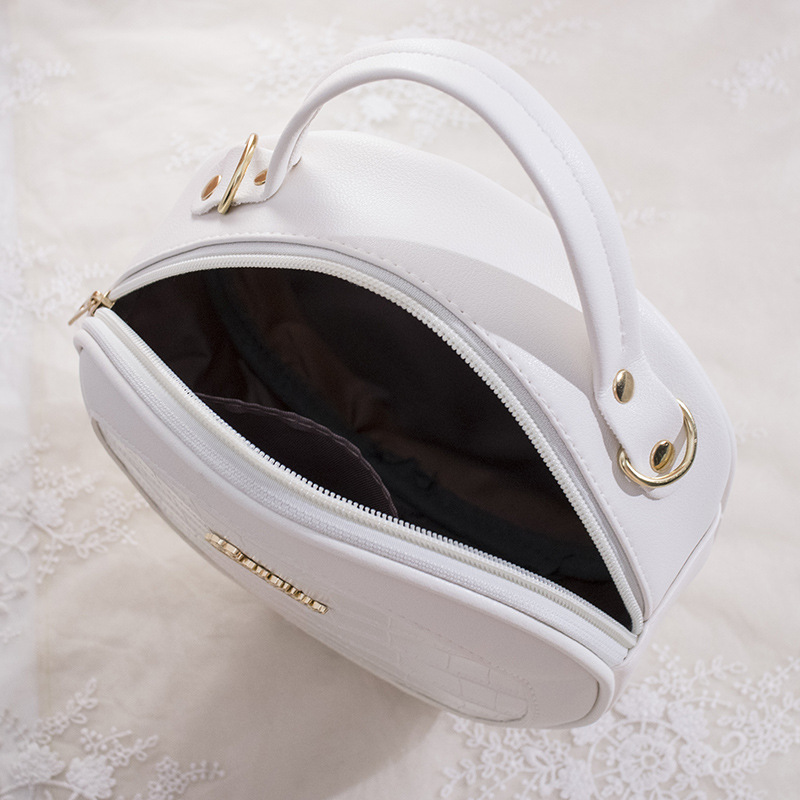 White 2024 round purse