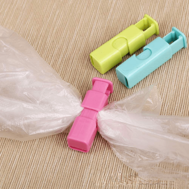 4-12pcs Squeeze and Lock Bread Bag Clips, Reusable Squeeze and Lock Clips