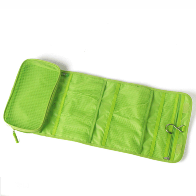 separated compartment for the sleeping bag