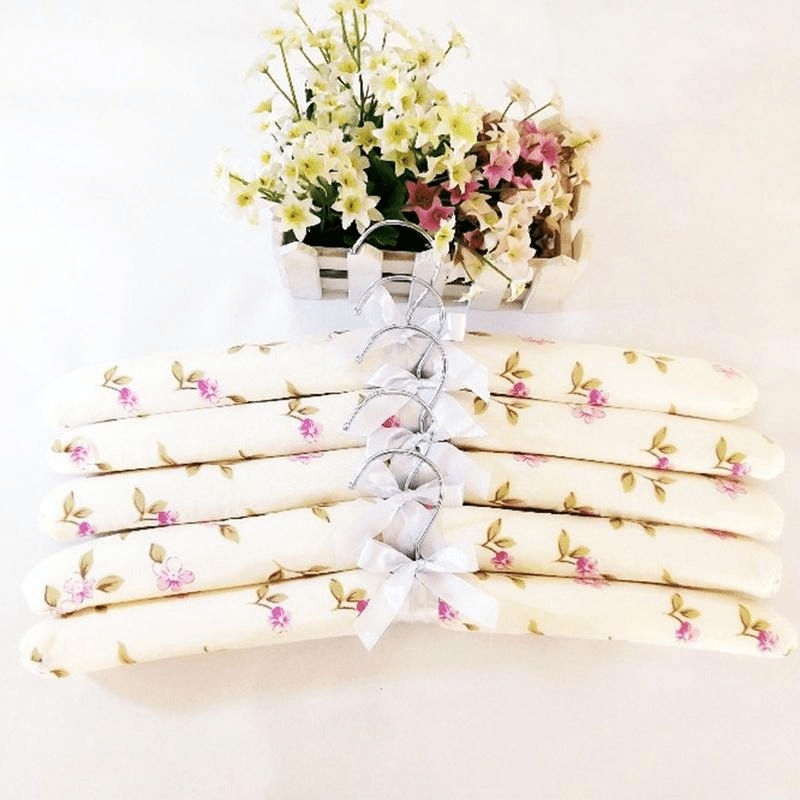 20pcs Non Slip Clothes Hangers Space Saving Dress Hanger Hook Drying Rack Random