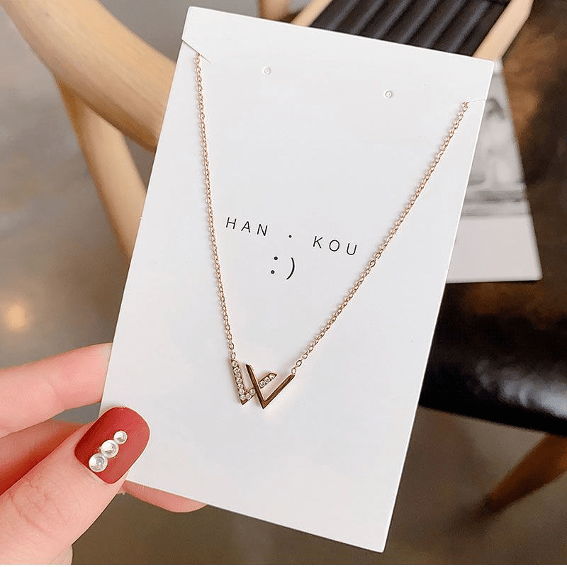Double V Necklace Adjustable W Letter Collar Chain Necklace