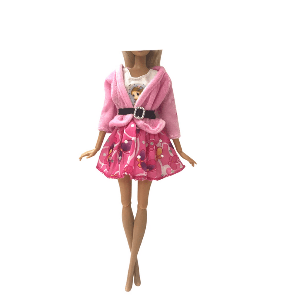 Compra online de Conjunto de roupas de boneca para barbie 1/6 bjd, camisa  para casa de bonecas, tops e calças jeans, roupas casuais para crianças,  brinquedos diy