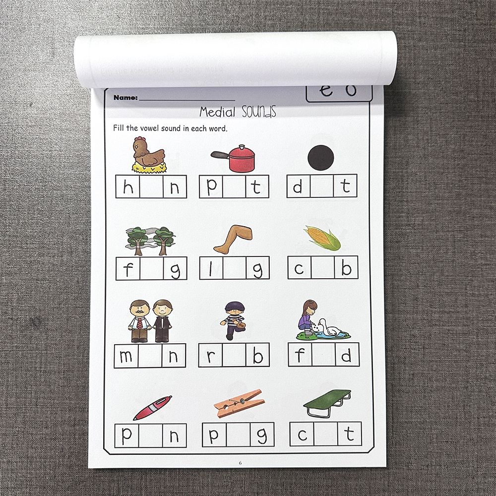 LACHILLY CVC Words Phonics Workbook for Youngsters - 60-Page Read & Match Learning Book with Fun Illustrations, Reinforced Skills & Parent Guide to Support English Language Arts, Phonics Practice Book | Playful Illustrations | Reinforced Skills