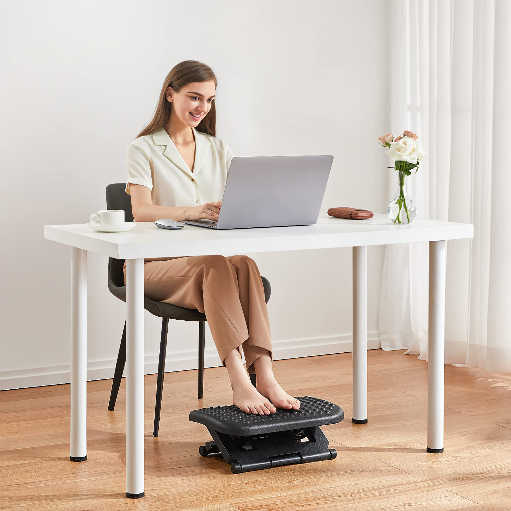 1pc Footrest Massager For Under Desk Use, Ergonomic Foot Rest With Massage  Surface, Suitable For Home Office Footstool