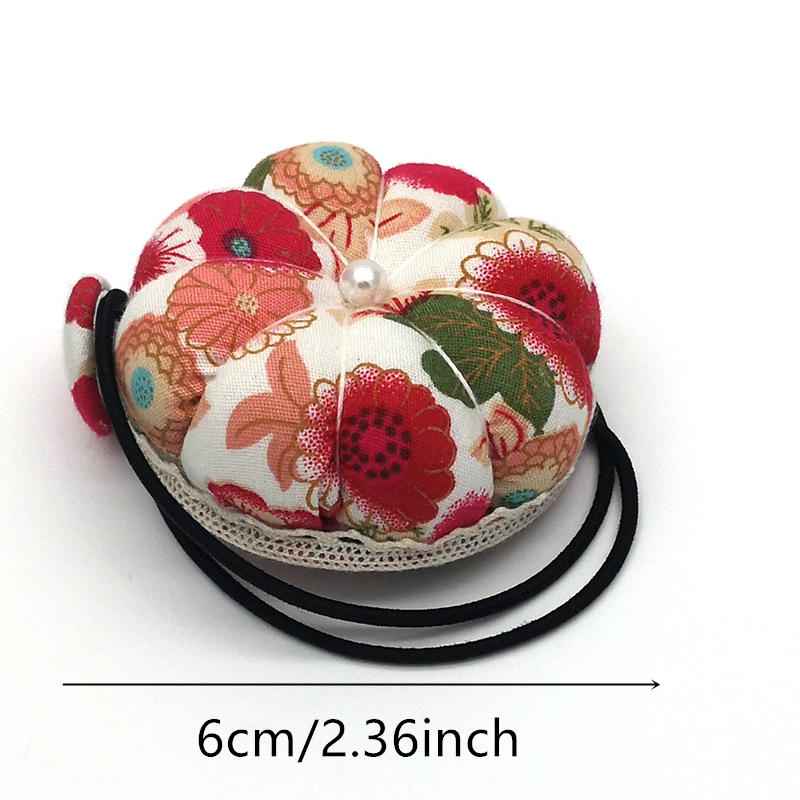 Hesroicy Pin Cushion Creative Wooden Base Fabric Pumpkin Shaped Sewing  Needle Holder for Craft 
