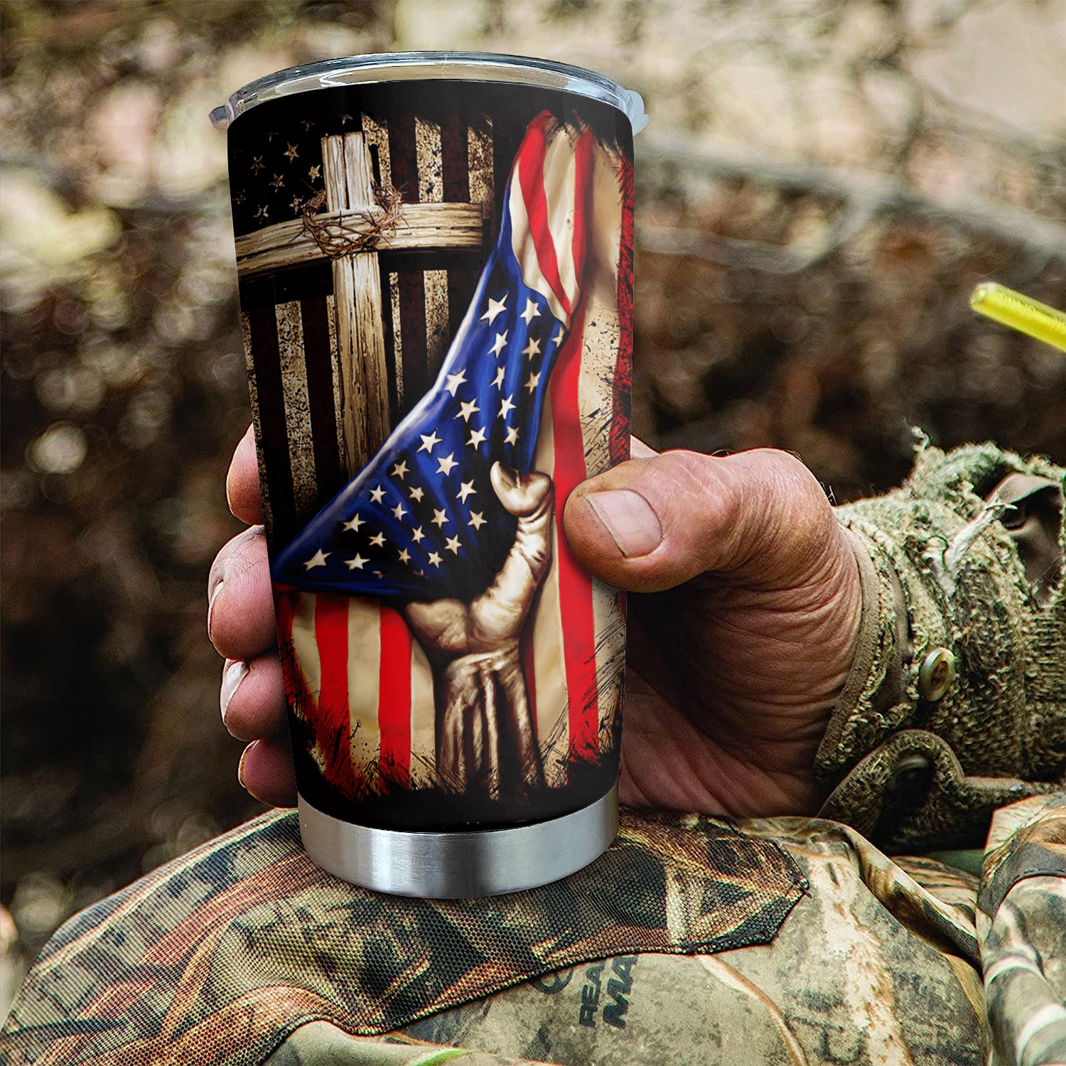 Camo Tumbler with Lid and Straw 20 oz Travel Camo Print Cup Stainless Steel  Vacuum Insulated Coffee Mug Gift for Women and Men