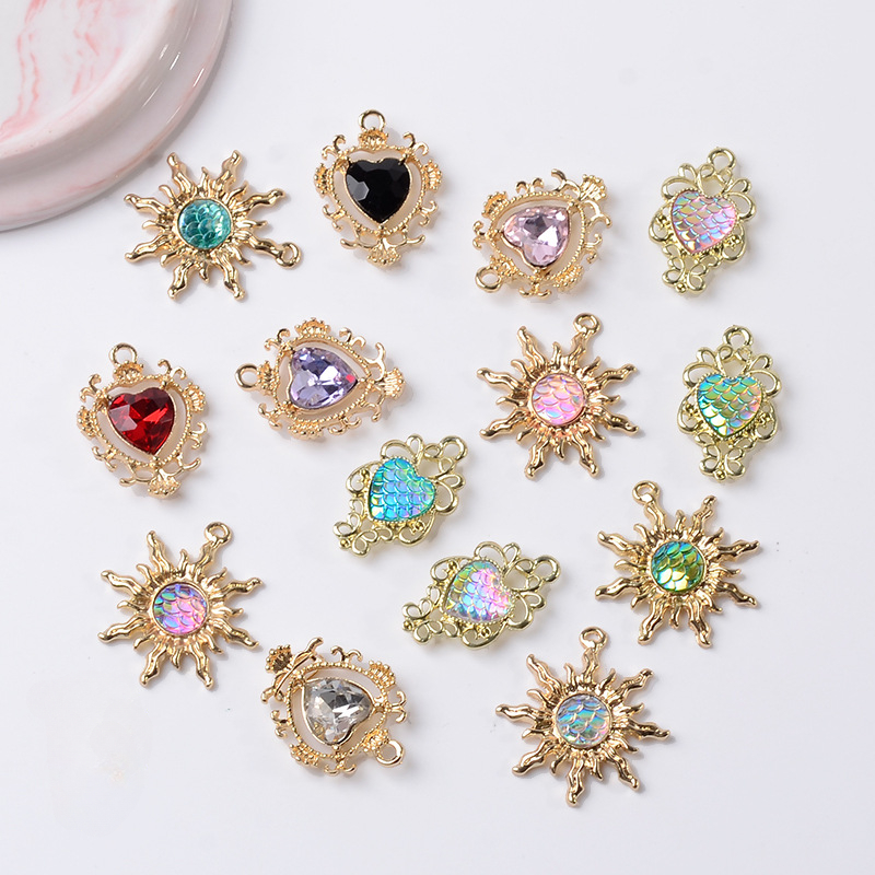 10pcs/20pcs DIY Vintage Alloy Sun Small Pendant Charms Bulk for Keychain Necklace Earrings Jewelry Making Supplies Multicolor Optional,Temu