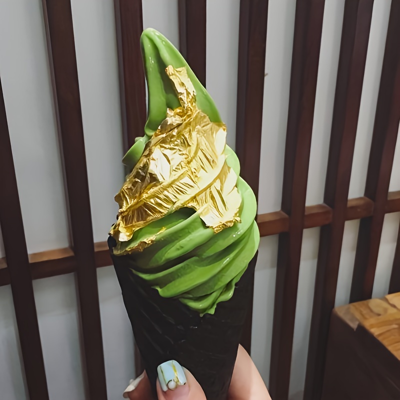 Edible Golden Leaf Foil Flakes For Decorating Cakes Desserts - Temu