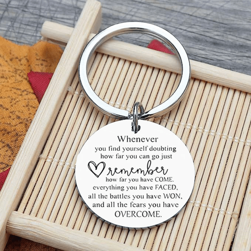 Truelove Designs Shop Motivational Positive Sayings Keychains, Inspirational Uplifting, Unique Message Gift, Affirmation Statement, Inspirational Message I Am A Magnet of