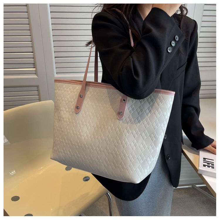 Argyle Embossed Tote Bag For Women, Fashion Pu Leather Handbag, Large  Capacity Shoulder Bag - Temu Bahrain