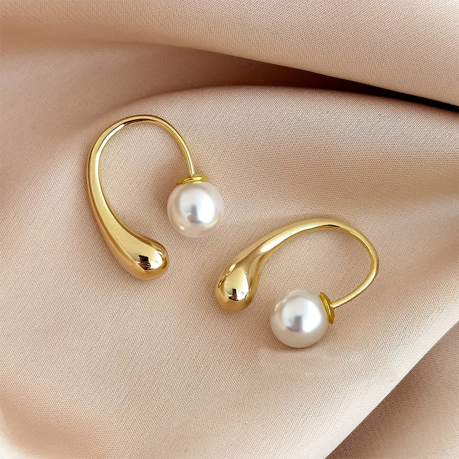 golden plating water droplet pearl piercing earrings fashion earrings for women details 1