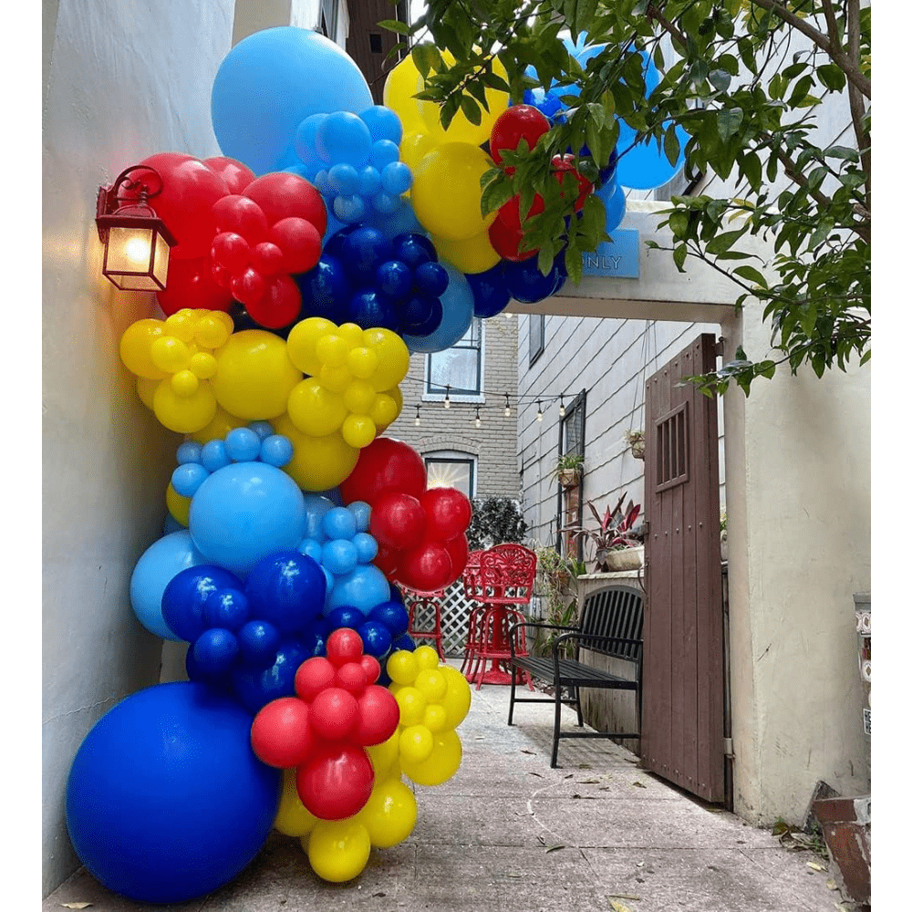 121pcs, Un Ensemble De Chaîne De Ballons En Latex Sur Le Thème Du Carnaval  Et Du Cirque, Arc De Ballons, Mise En Scène D'anniversaire, Cadeaux Pour La