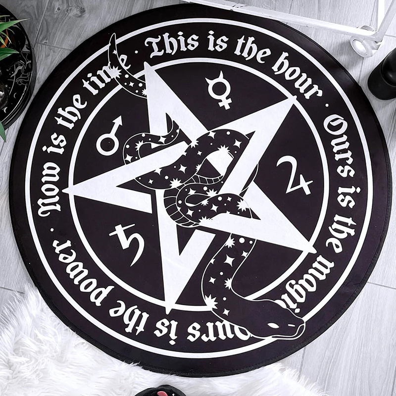 Gothic Magic Circle Pattern Round Rug
