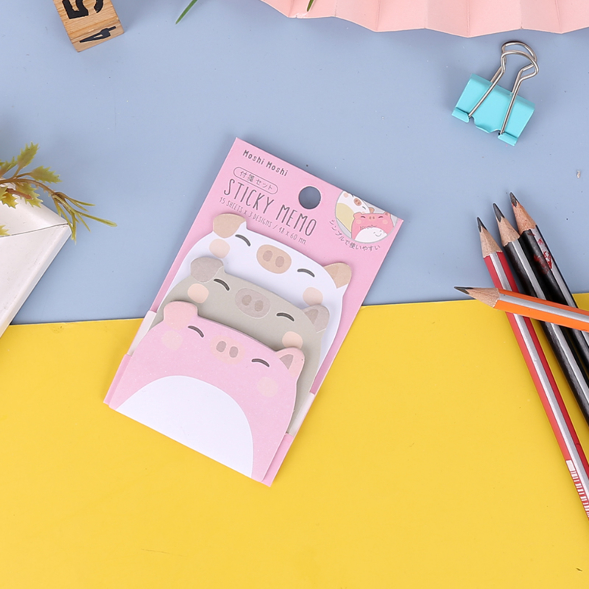 fatteryu Kawaii Papeterie Memo Pad Marque-Page Creative Cute Animal Sticky  Notes Fournitures Scolaires Papier Autocollant : : Fournitures de  bureau