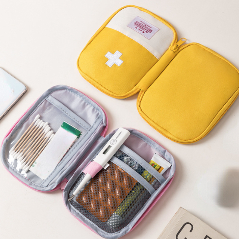  CURMIO Pequeña bolsa de almacenamiento de medicamentos vacía,  caja organizadora de primeros auxilios familiar para senderismo, camping,  automóvil, viajes, hogar y al aire libre : Salud y Hogar
