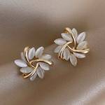1pair Girl's New Opal Petals Stud Earrings, Female Elegant Fairy Niche Meter Earrings, Ideal choice for Gifts