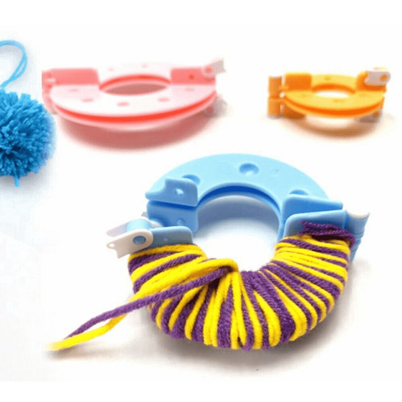 4 Sizes PomPom Maker Plastic Pompon Set Fluffy Ball Knitting Needles Craft  Tool