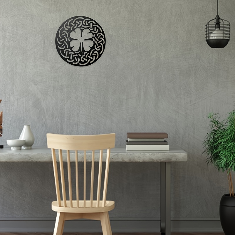1pc Lucky Celtic Symbol Wall Decor, Metal Four Leaf Clover Pattern Wall Hanging Art Decal Plaque, For Home Bedroom Living Room Study Porch Decor,Halloween Room Decor Goth,wall Decor,home Decor