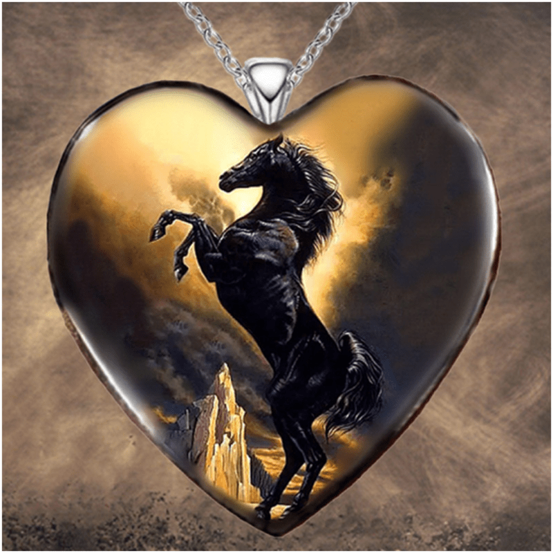 

Exquisite Heart-shaped Horse Pattern Alloy Pendant Necklace, Ideal Choice For Gifts