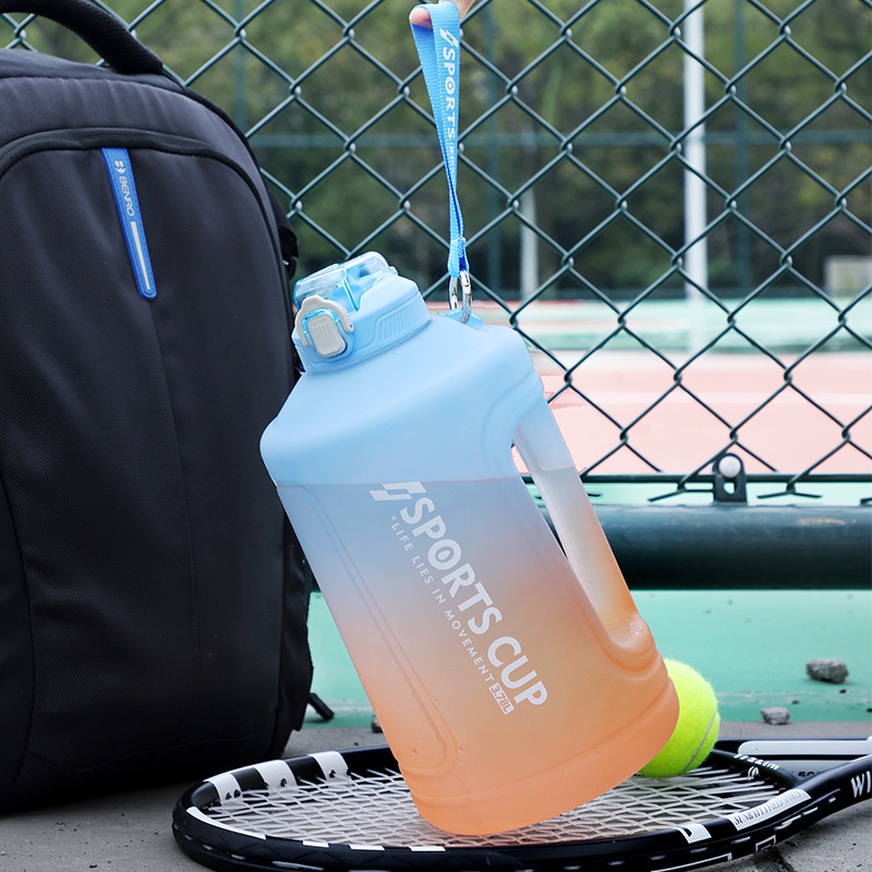 Gradient Big Water Bottle 3.78l Water Bottle Portable Sports Outdoor Bucket