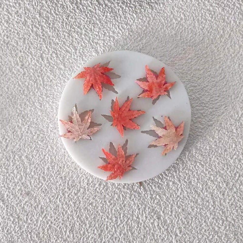 2 Pcs Leaf Mold Candy Desserts Molds Maple Leaves Pudding Silicone Soap