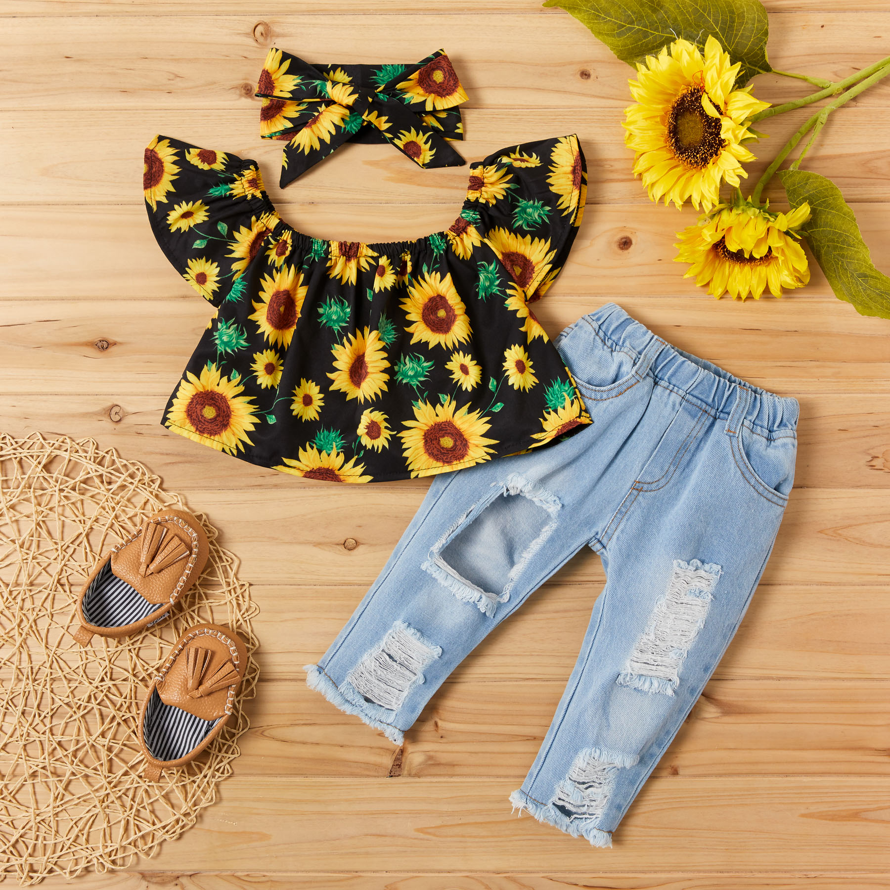 

Patpat 3pcs Baby Girls Stylish Outfit - Sunflower Print Short-sleeved Crop Top & Ripped Jeans Set With Free Headband