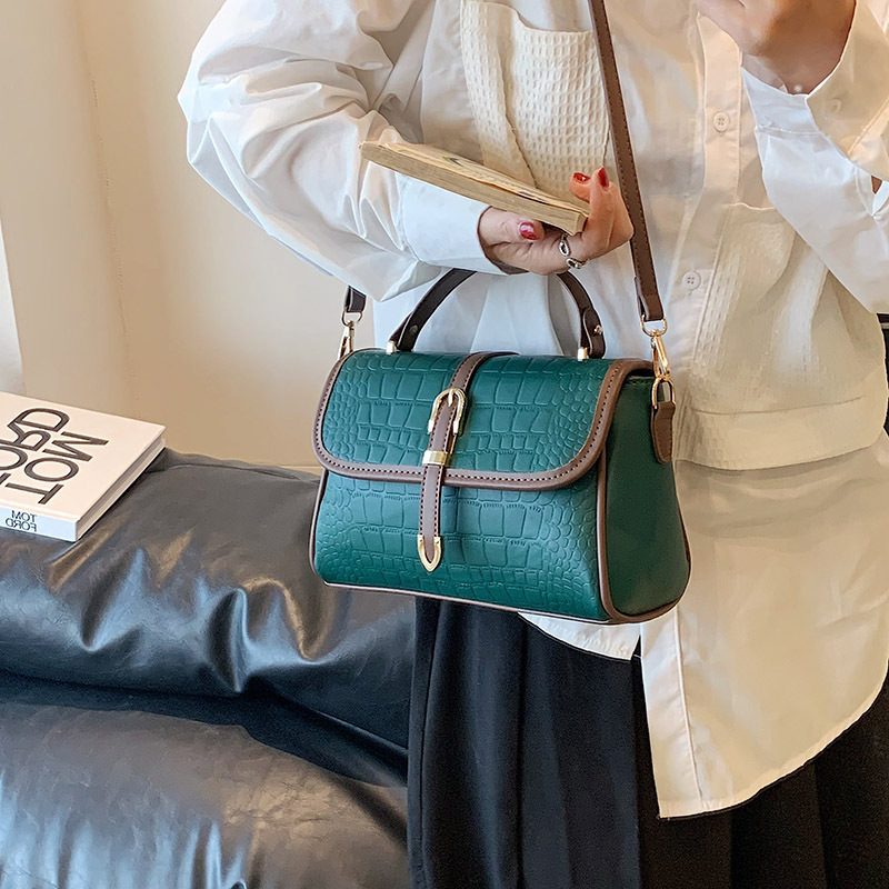 Crocodile Pattern Crossbody Bag Vintage Handbag & Shoulder Purse