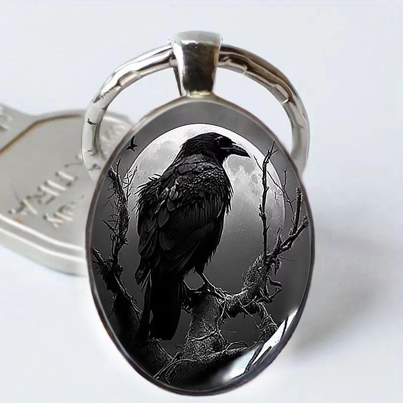 Stylish Stainless Steel Crow Keychain - Fashion Accessory, Perfect Gift & Birthdays