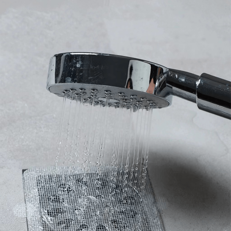 Adhesivos de malla para drenaje de ducha, 2.76 pulgadas x 32.8 pies,  autoadhesivas, atrapa pelos, desechable, con herramienta de extracción para