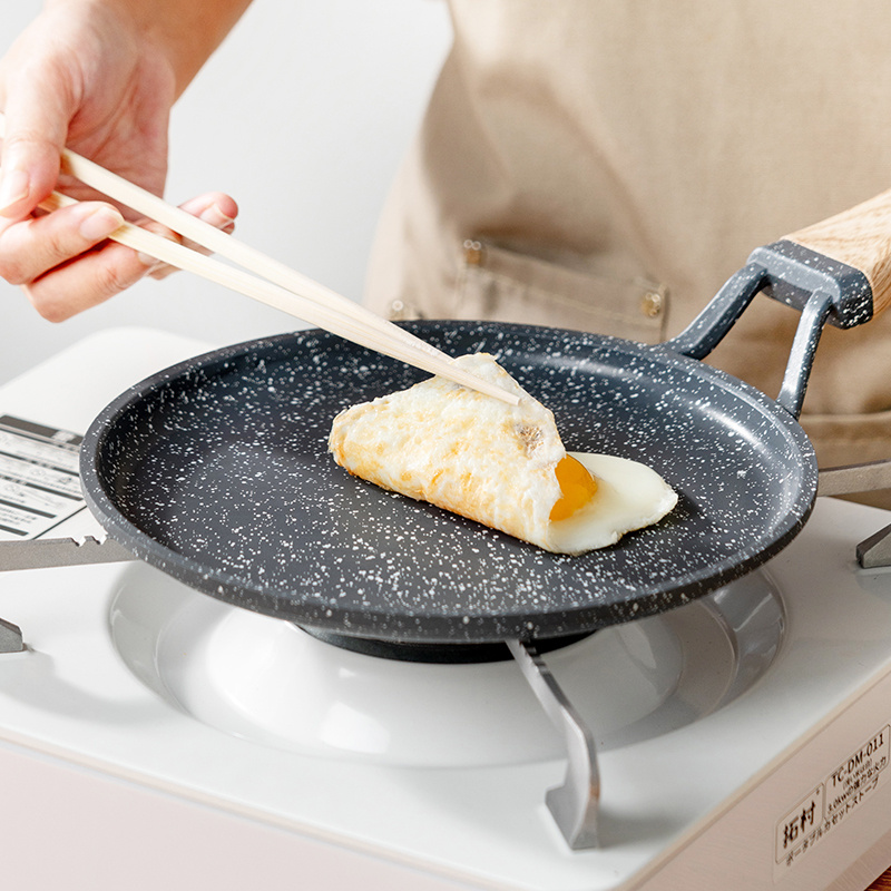Poêle antiadhésive 22 cm pour plaque à induction, poêle à omelette en granit,  petite